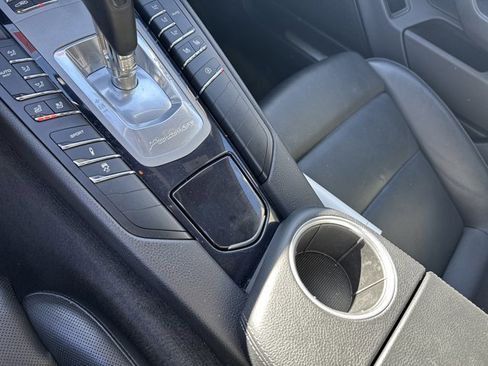 Used 2016 Porsche Panamera Edition image 31