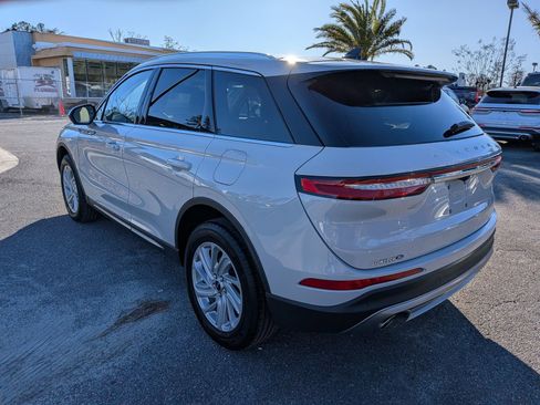 Used 2022 Lincoln Corsair FWD image 7