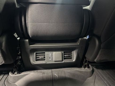 New 2025 GMC Sierra 1500 SLE w/ Preferred Package image 16