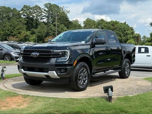 Used 2024 Ford Ranger XLT w/ Technology Package AWD/4WD image 3