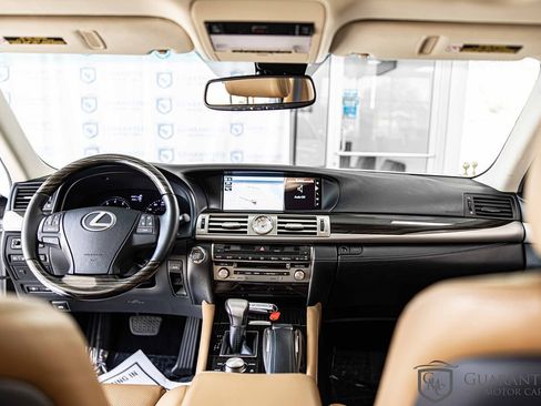 Used 2017 Lexus LS 460 AWD w/ Comfort Package image 38