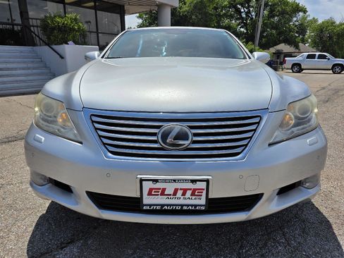 Used 2010 Lexus LS 460 L RWD image 2