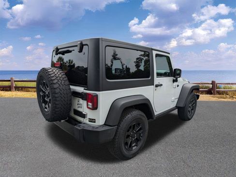 Used 2018 Jeep Wrangler Sport AWD/4WD image 8