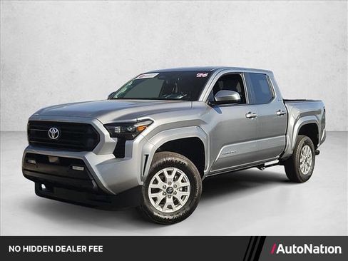 Certified 2026 Toyota Tacoma SR5 w/ SR5 Upgrade Package AWD/4WD image 1