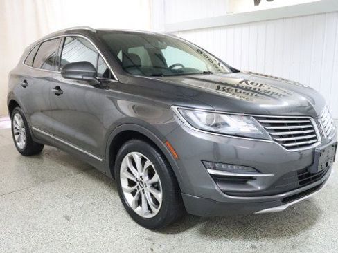 Used 2018 Lincoln MKC Select w/ Select Plus Package AWD/4WD image 5