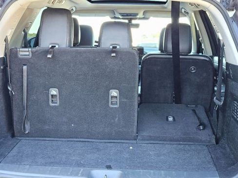 Certified 2024 Nissan Pathfinder SL w/ SL Premium Package image 32