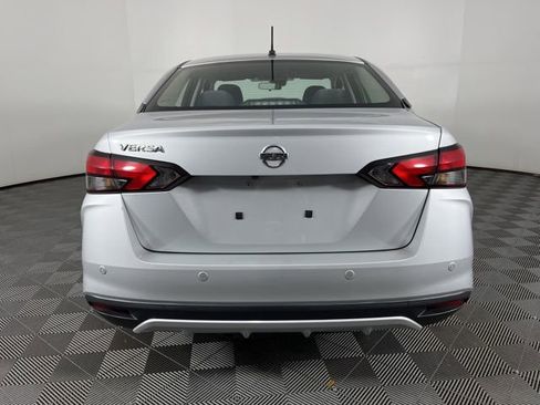 Used 2021 Nissan Versa S FWD image 9