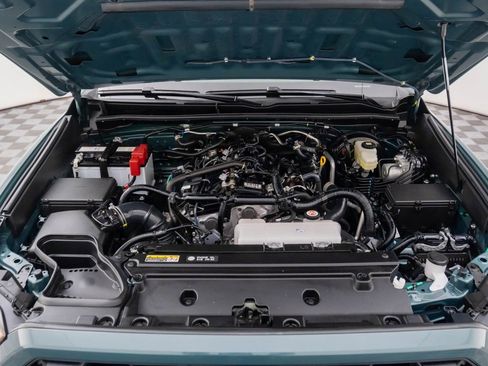 Used 2025 Toyota 4Runner TRD Off-Road Premium image 31