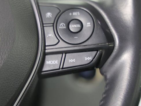 Used 2024 Toyota Corolla SE image 15