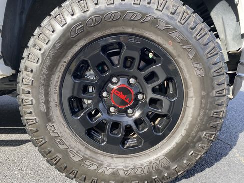 Used 2023 Toyota Tacoma SR5 image 43