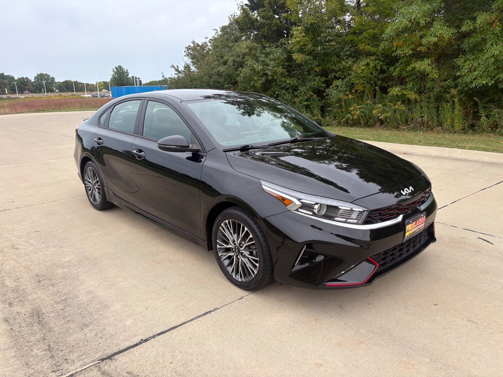 Used 2023 Kia Forte GT-Line FWD image 11