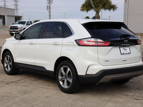 Used 2022 Ford Edge SEL image 6