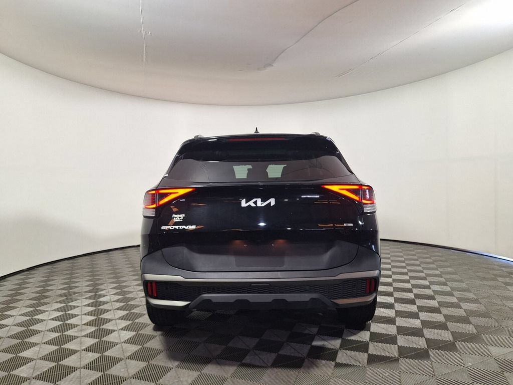 Used 2023 Kia Sportage X-Line w/ X-Line Premium Package AWD/4WD image 6