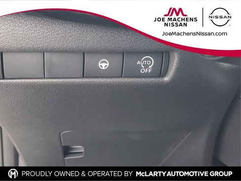 New 2026 Nissan Kicks SR image 25