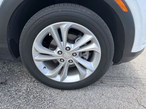 Used 2023 Buick Encore GX Preferred w/ Cold Weather Comfort Package FWD image 4