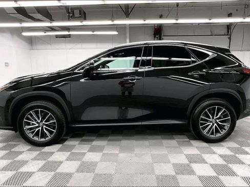 Used 2024 Lexus NX 250 FWD w/ Towing Package (2000 Lbs) image 14