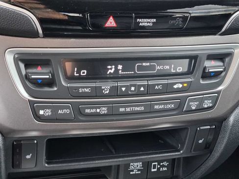 Used 2021 Honda Pilot Special Edition image 21