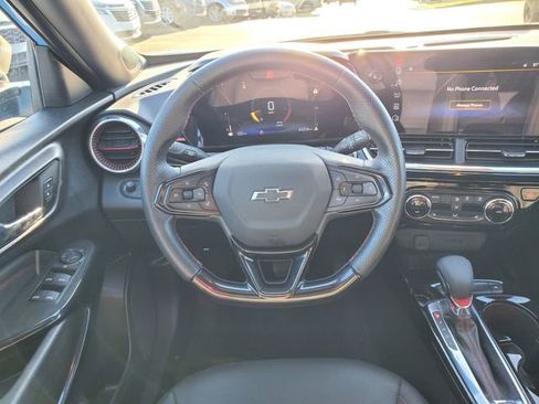 Certified 2024 Chevrolet Trax RS w/ Driver Confidence Package FWD image 16
