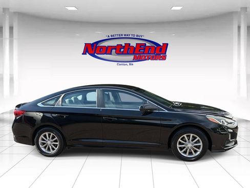 Used 2018 Hyundai Sonata SE FWD image 2
