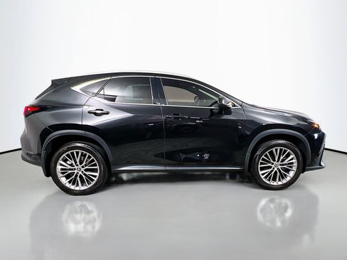 Used 2023 Lexus NX 350h AWD image 3