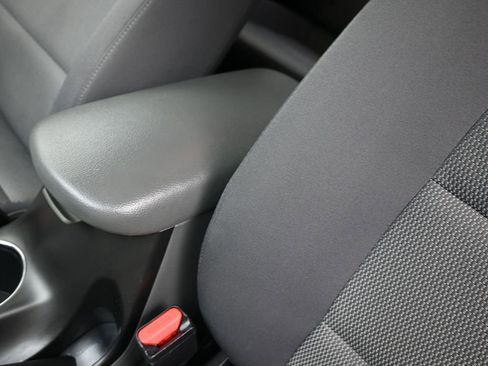 Used 2018 Kia Forte LX w/ LX Rear Camera Package image 14