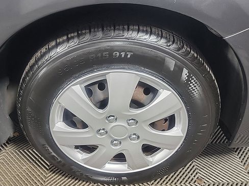 Used 2013 Honda Civic LX image 3