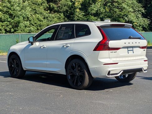 New 2026 Volvo XC60 B5 Ultra w/ Protection Package Premier image 3