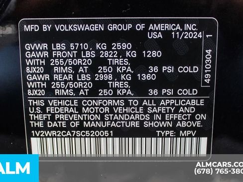 Used 2025 Volkswagen Atlas SE FWD image 42