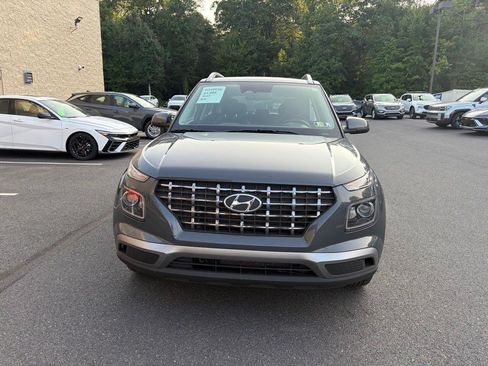 Certified 2024 Hyundai Venue SEL FWD image 1
