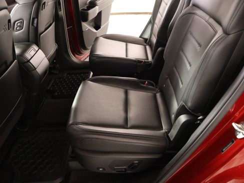 Used 2024 Hyundai Santa Fe Calligraphy image 12