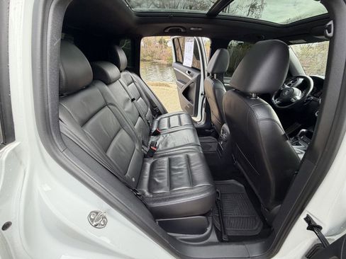 Used 2015 Volkswagen Tiguan R-Line image 16