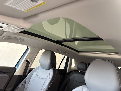 New 2026 Volkswagen Tiguan SE image 15