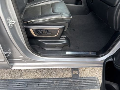Used 2019 RAM 1500 Limited w/ Advanced Safety Group image 12