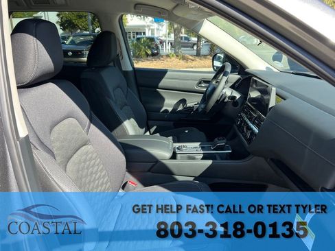 New 2026 Nissan Pathfinder SV image 27