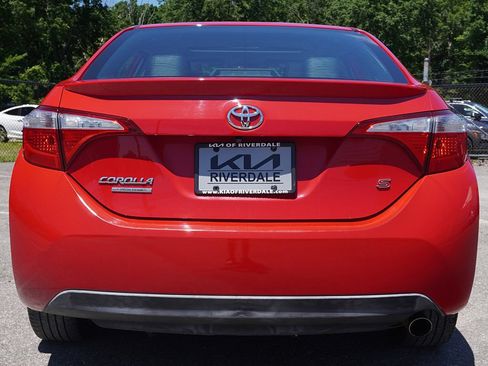 Used 2016 Toyota Corolla S Special Edition FWD image 9