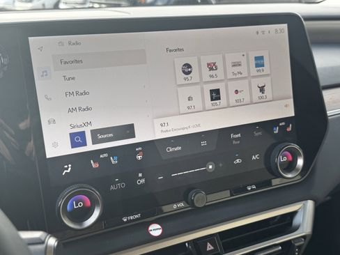 Used 2024 Lexus RX 350 Premium Plus w/ Convenience Package FWD image 18