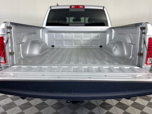 Used 2017 RAM 1500 Laramie w/ Convenience Group AWD/4WD image 13