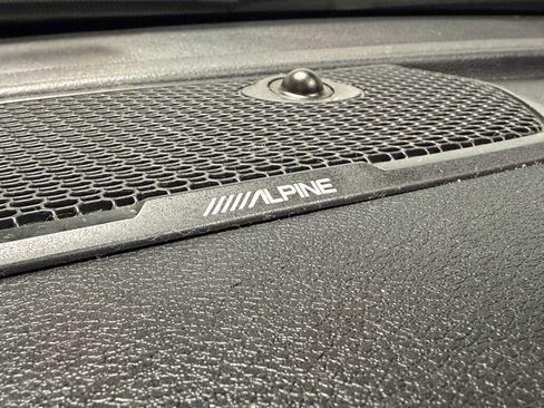 Used 2024 RAM 2500 Big Horn w/ Bed Utility Group image 9