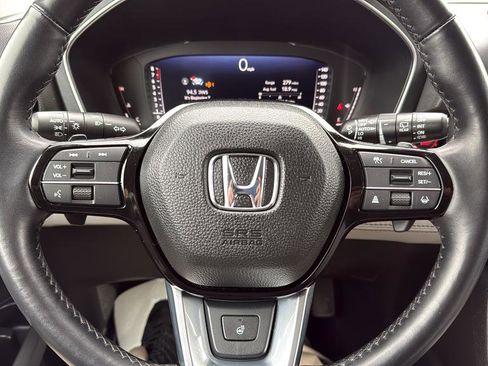 Used 2023 Honda Pilot Elite image 23