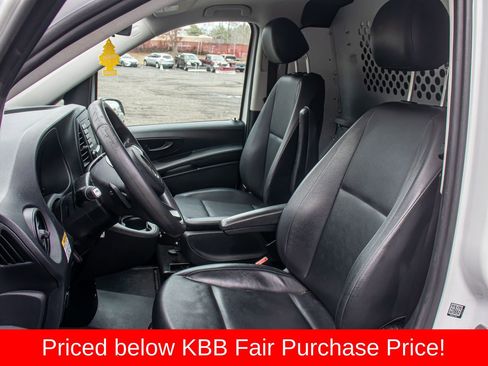 Used 2018 Mercedes-Benz Metris image 13