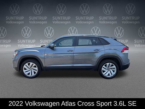 Used 2022 Volkswagen Atlas Cross Sport SE AWD/4WD image 2
