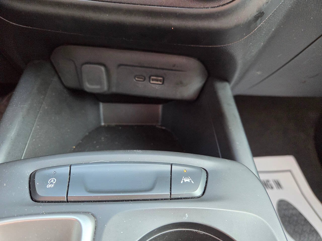 Used 2025 Chevrolet Trax LS FWD image 8