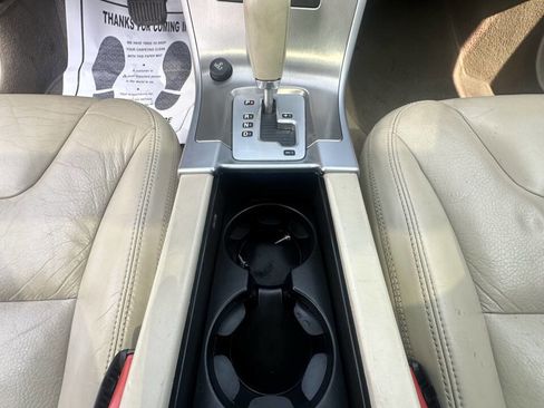 Used 2010 Volvo XC60 T6 image 12