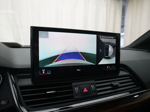 Used 2023 Audi Q5 2.0T Premium Plus w/ Premium Plus Package image 19