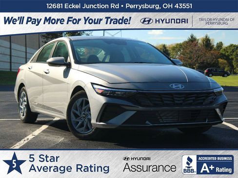 Certified 2024 Hyundai Elantra SEL FWD image 1