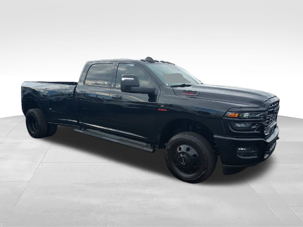 Used 2025 RAM 3500 Tradesman AWD/4WD image 7