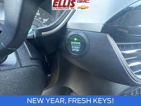 Used 2021 Ford Escape SE w/ Cold Weather Package image 17