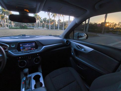 Used 2021 Chevrolet Blazer LT image 27