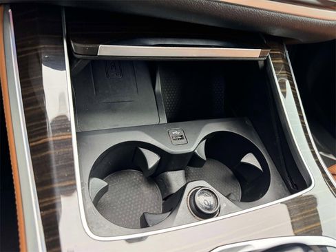 Used 2023 BMW X5 xDrive40i w/ Premium Package image 15