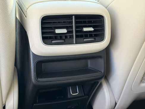 Used 2022 Mercedes-Benz GLE 350 image 21